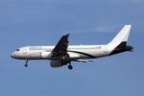 AMELIA AIRBUS A320 BKK RF 002A6458.jpg