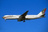 GULF AIR BOEING 767 300 A40-GJ F S 1138.jpg