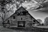 Web HDR barn1 bw-D.jpg