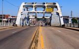 Road into Selma through the Edmund Pettus Bridge along the Selma to Montgomery NHT