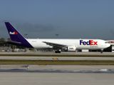 B767-300(F) N286FE
