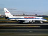 B737-200 N735N 