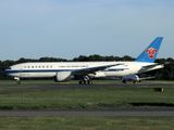 B777-200 B-222W