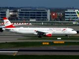 OE-LBC (LHR) FB.jpg