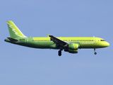 Airbus A320-200 RA-73404 