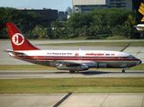 B737-200 9M-MBK 