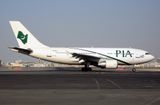 AP-BGJ (DXB 2004) FBFB.jpg