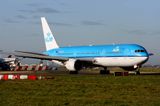 PH-BZM (LHR) FBFB.jpg