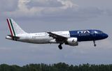 Airbus A320-200 EI-DTG