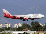 B747-400 EI-XLF