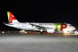 A320-200 CS-TNK