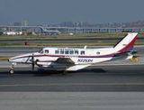 N225BH (LGA) FB.jpg