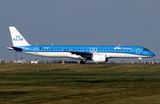Emb 195-E2 PH-NXJ 