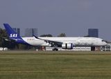 Airbus A350-941 SE-RSD