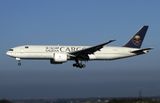 B777-FFG HZ-AK72 