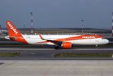 Airbus A321N G-UZMC 