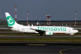 B737-800(WL) F-HUYA 