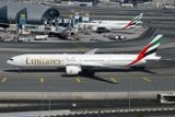 B777-300(ER) A6-EGM 