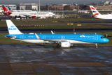 PH-AXK (LHR 03-12-25) FBFB.jpg
