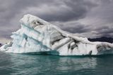 066-3B9A0132-Magestic Iceberg at the Southern edge of the Vatnajokull Glacier.jpg