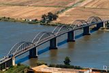 Ponte Marechal Carmona - Uma <br> das 12 sobre o Tejo, em Portugal