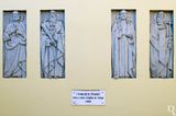Os Baixos-relevos <br> de Francisco Franco