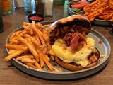 Lunch at Stonewall Resort in Roanoke, WV. (2808)