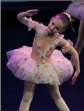 Petite danseuse au thtre de Pau