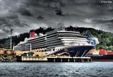 Carnival Luminosa docked at Port Chalmers