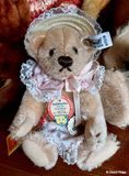 Steiff Mama bear