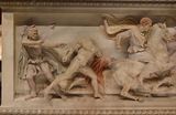 Istanbul Archaeological Museum Alexander Sarcophagus Hunting scene long side 4042.jpg