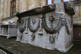 Istanbul Archaeology Museum Graland sarcophagus 2nd C CE 2943.jpg