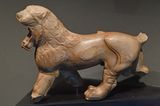 Istanbul Archaeology Museum Lion statuette Ivory 7th-6th C BCE Ephesus 4082.jpg