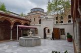Istanbul Ismail Aga Medrese 4249.jpg