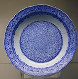 Istanbul Sadberk Hanım Museum Plate first half 16th C CE Iznik 3288.jpg