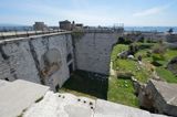 Istanbul Yedikule Golden Gate on roof 0463.jpg