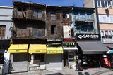 Building in Saralar Caddesi in Edirne in 2024 6268.jpg
