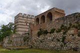 Outside walls at Top Kapı gate 5423.jpg