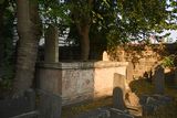 Diyarbakır Fatih Pasha Mosque Graveyard in 2024 6960.jpg