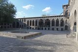 Diyarbakır Kent Mzesi Second courtyard in 2024 0330.jpg