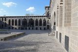 Diyarbakır Kent Mzesi Second courtyard in 2024 0331.jpg