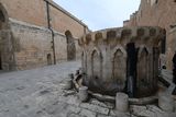 Mardin Ulu Camii Courtyard view to west with ablutions fountain in 2025 0990.jpg