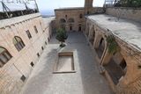 Mardin Şehidiye Mosque Courtyard from above in 2025 0878.jpg