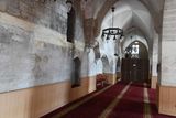 Mardin Reyhaniye Mosque Inside prayer room in 2025 0957.jpg
