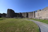 Diyarbakır Outside walls South side west of Mardin Kapı in 2025 0642.jpg