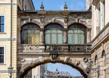 Arched bridge