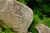  Vindhyagiri Hill Temple - Impact fractures - India-2-0954
