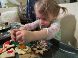 12-24 Lets decorate some cookies! i4865