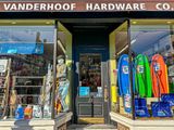 2025 01 17 Vanderhoffs Hardware Store i2580