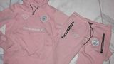 152 BLACK BANANAS roze detail